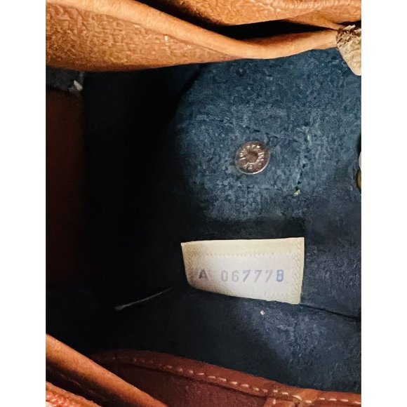 Vintage 90s Dooney and Bourke leather crossbody bag Made In USA - Picture 10 of 10